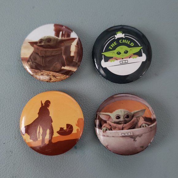 Loungefly Jewelry - The Mandalorian & The Child (Baby Yoda) Buttons